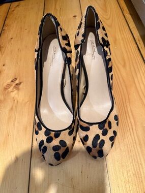 Zara Leopard-Print Heels in Tan and Black
